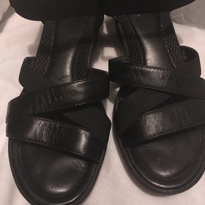 Easy Spirit Anti-Gravity Blk Wedge Sandals 7.5W